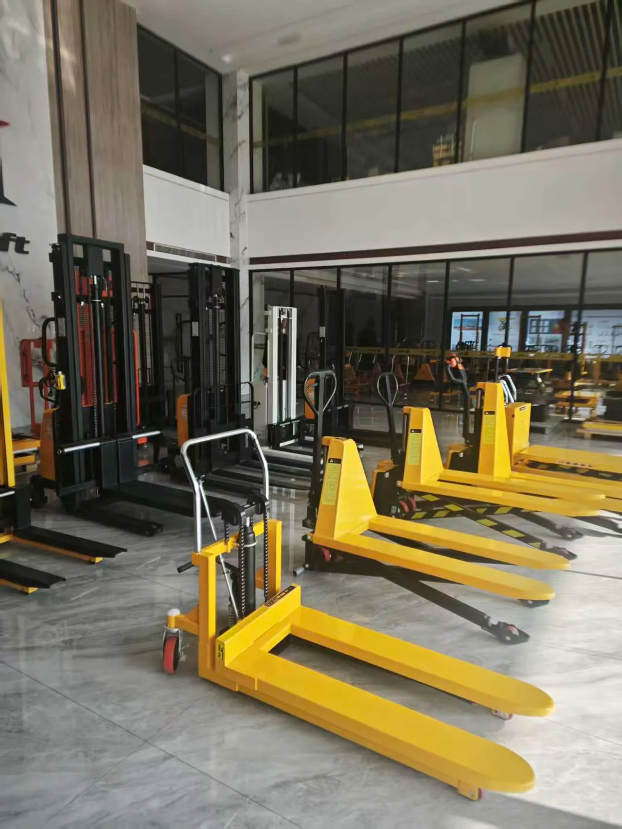 Custom Forklift 1